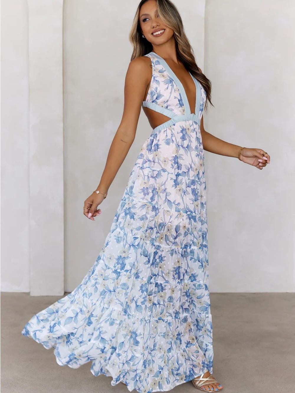 Hello Molly Light Blue Floral Backless Halter Dress - Picture 2 of 3